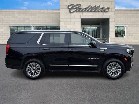 Used 2024 GMC Yukon SLT image 8