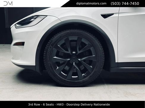 Used 2023 Tesla Model X AWD/4WD image 34