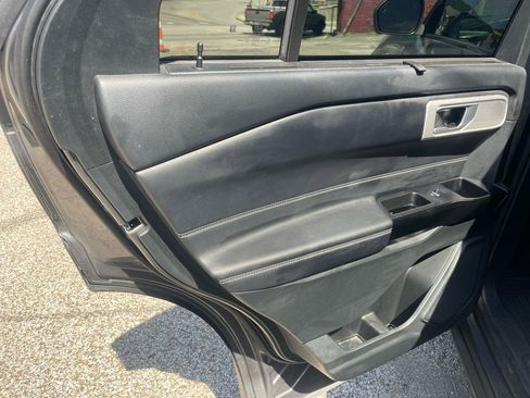 Used 2023 Ford Explorer ST w/ Equipment Group 401A AWD/4WD image 25