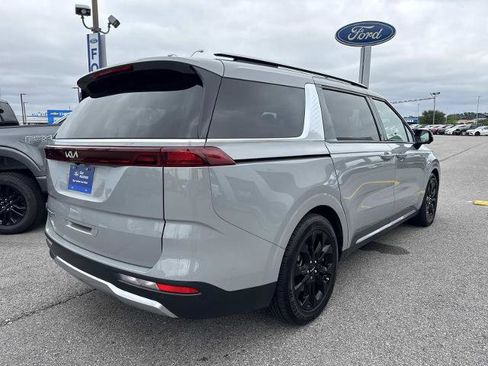 Used 2022 Kia Carnival SX FWD image 5