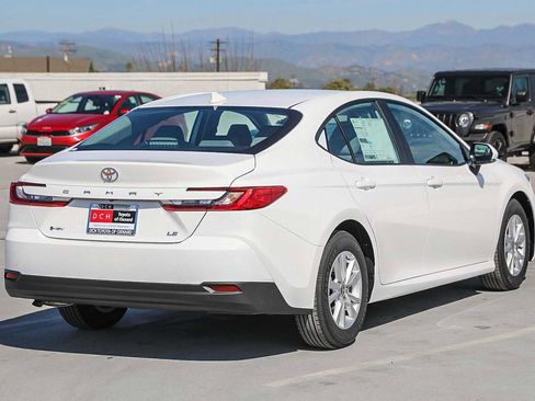 New 2026 Toyota Camry LE image 5