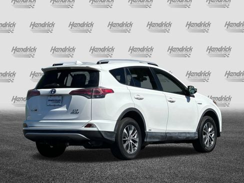 Used 2016 Toyota RAV4 XLE image 5