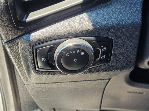 Used 2021 Ford EcoSport Titanium FWD image 33