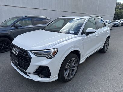 Used 2025 Audi Q3 2.0T Premium w/ Black Optic Sport Package
