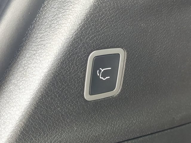 Certified 2026 Chrysler Pacifica Select FWD image 15