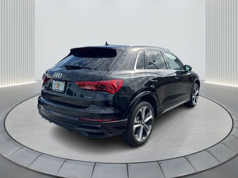 Used 2021 Audi Q3 2.0T Premium Plus w/ Premium Plus Package image 5