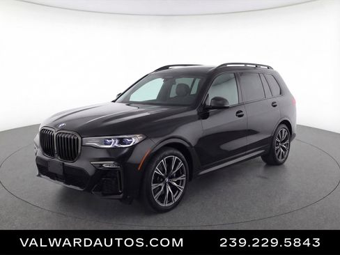 Used 2022 BMW X7 M50i w/ Dynamic Handling Package image 1