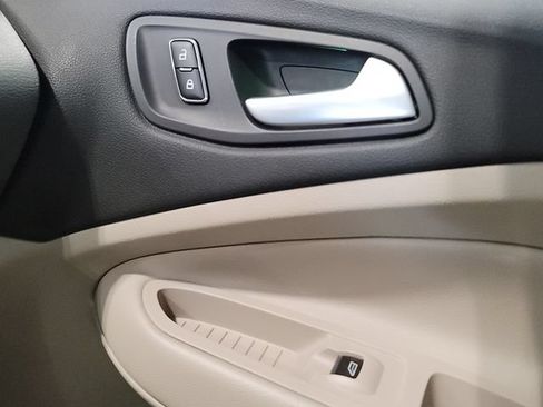 Used 2013 Ford Escape SEL FWD image 24