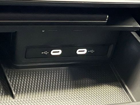 New 2026 Volkswagen Atlas SE image 11