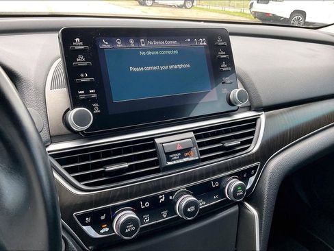 Used 2021 Honda Accord Touring image 24