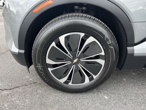 New 2026 Chevrolet Blazer EV LT image 34