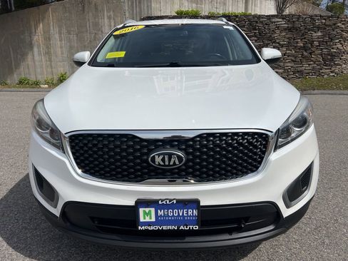 Used 2016 Kia Sorento AWD w/ LX Convenience Package image 8