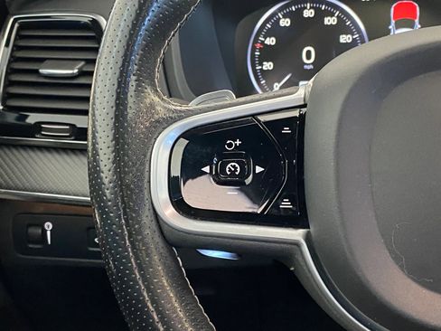 Used 2019 Volvo XC90 T6 R-Design w/ Advanced Package image 17
