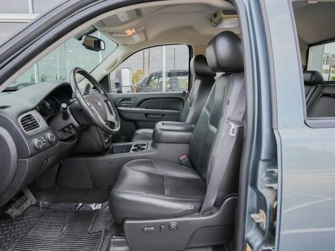 Used 2012 Chevrolet Silverado 2500 LTZ w/ LTZ Plus Package AWD/4WD image 23