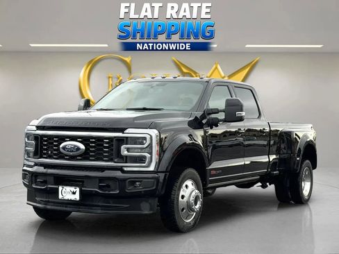 Used 2026 Ford F450 Platinum image 1