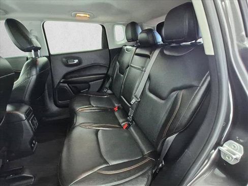 Used 2018 Jeep Compass Limited AWD/4WD image 20