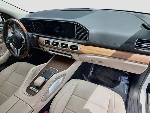 Used 2022 Mercedes-Benz GLS 450 4MATIC image 15