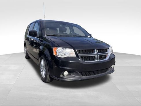 Used 2019 Dodge Grand Caravan SXT FWD image 7