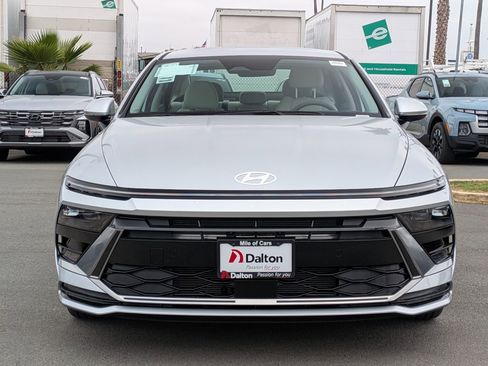 New 2026 Hyundai Sonata SEL image 2