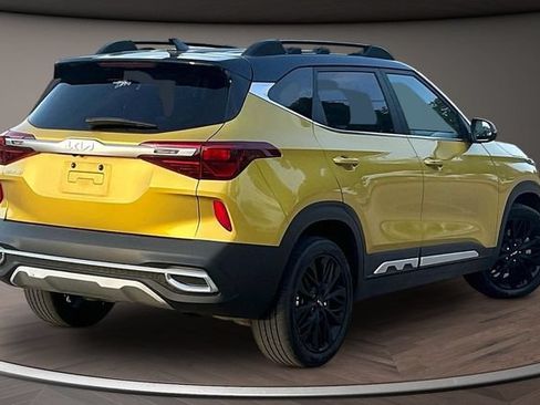 Used 2023 Kia Seltos Nightfall Edition AWD/4WD image 2