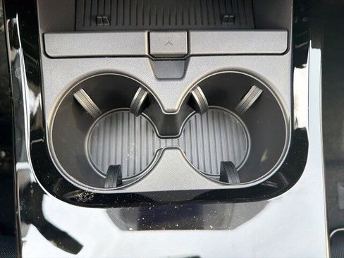 New 2026 Toyota Prius LE image 36