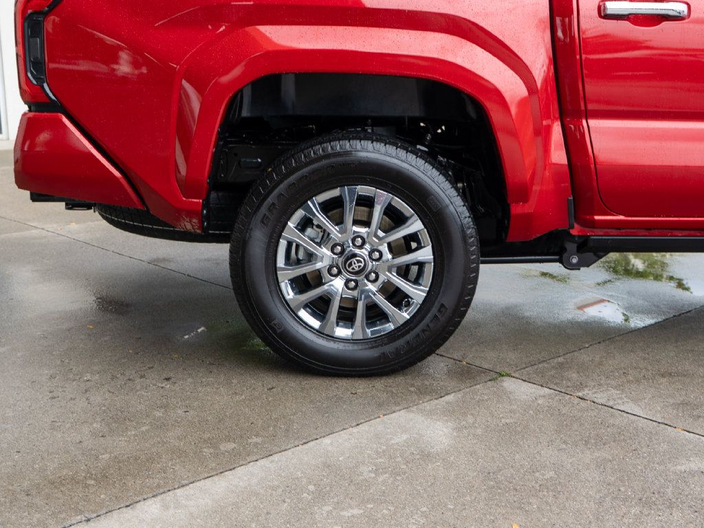 Used 2024 Toyota Tacoma Limited AWD/4WD image 33