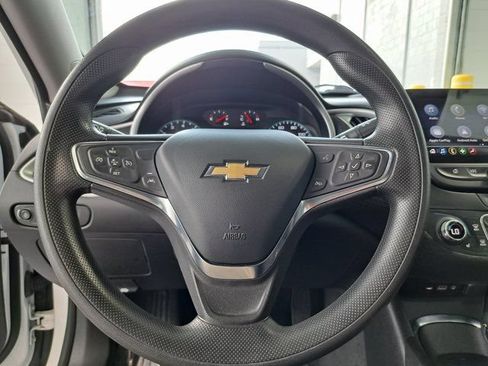 Used 2024 Chevrolet Malibu LT FWD image 10