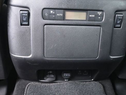 Used 2024 Nissan Armada Platinum w/ Cargo Package image 30