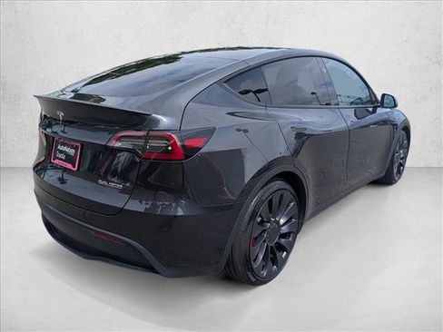 Used 2025 Tesla Model Y Performance AWD/4WD image 5