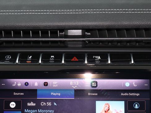 New 2025 Jeep Grand Cherokee L Limited w/ Black Appearance Package image 23