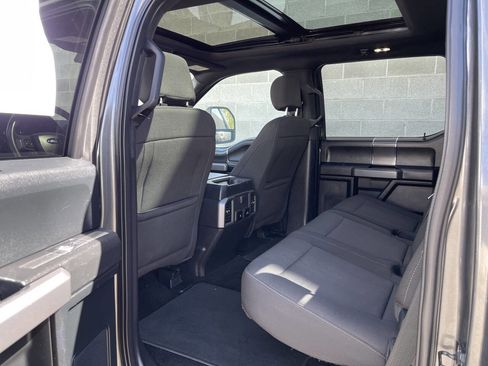 Used 2018 Ford F150 XLT w/ Equipment Group 302A Luxury AWD/4WD image 21