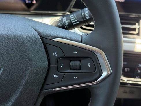 New 2026 Chevrolet Trax LT w/ Driver Confidence Package FWD image 23