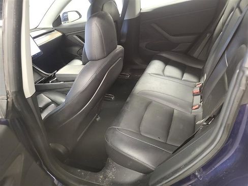 Used 2018 Tesla Model 3 Long Range image 9