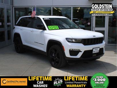 Used 2023 Jeep Grand Cherokee Limited w/ Black Appearance Package