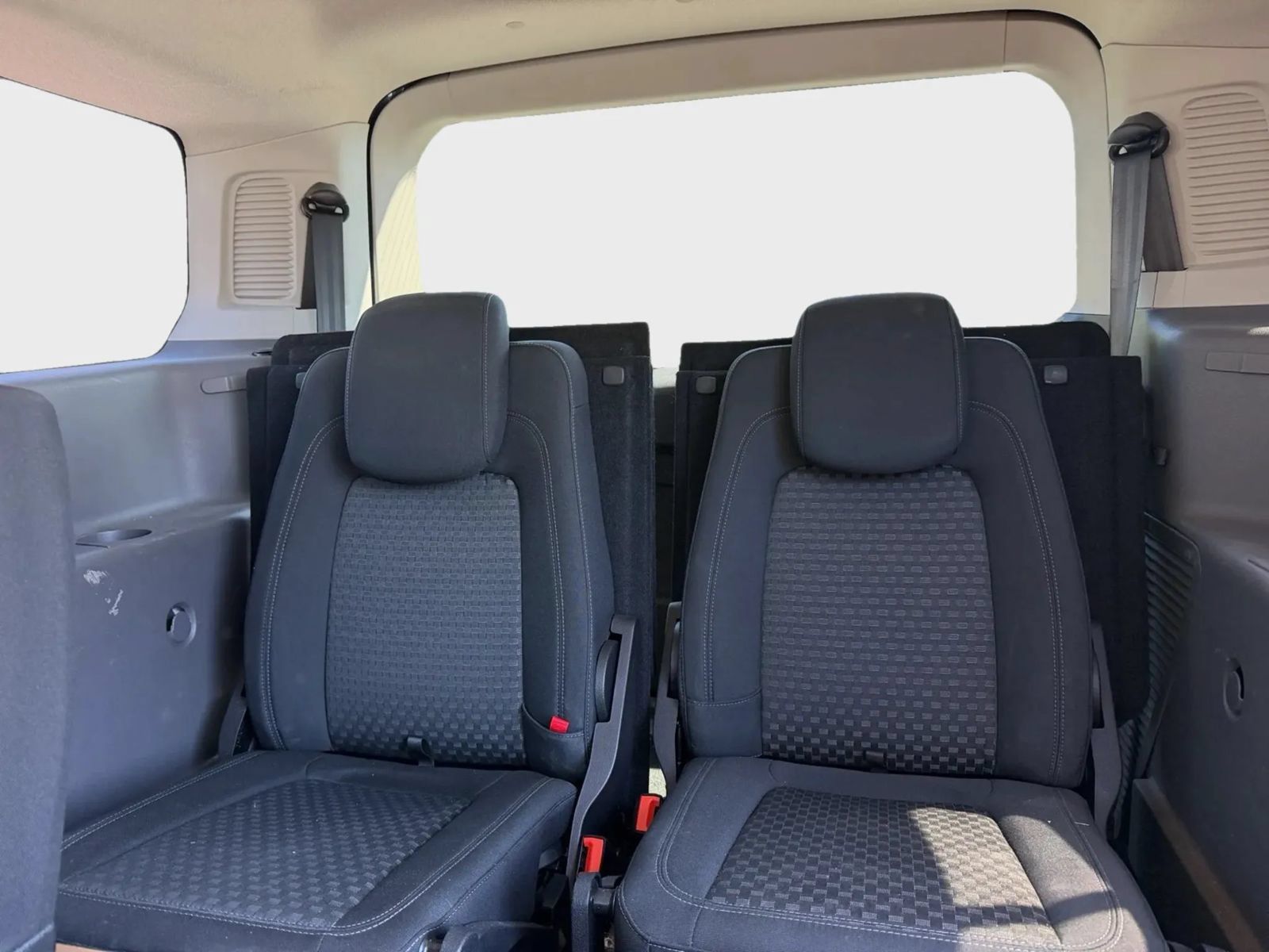 Used 2019 Ford Transit Connect XLT FWD image 15