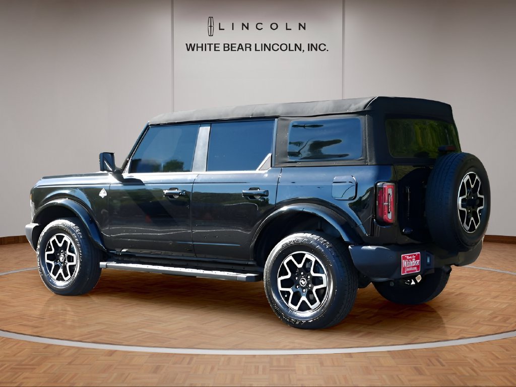 Used 2024 Ford Bronco Outer Banks AWD/4WD image 7