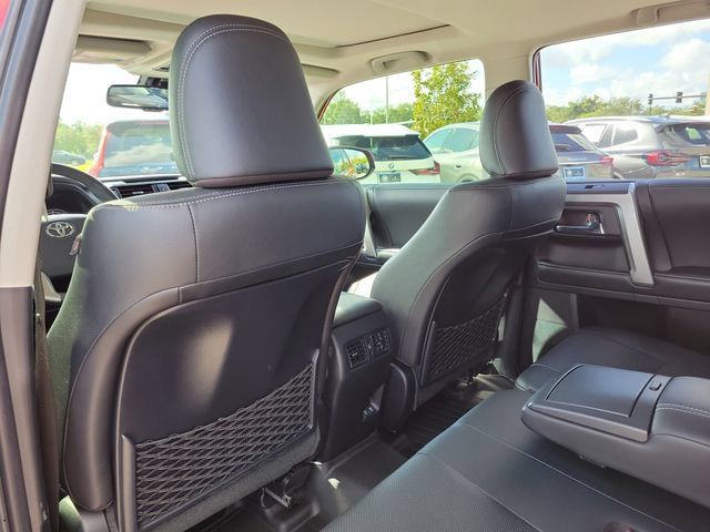 Used 2022 Toyota 4Runner Limited AWD/4WD image 13