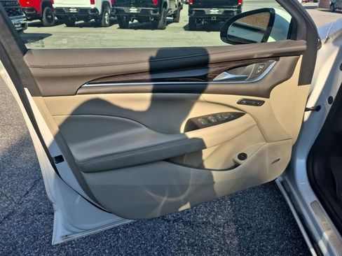 Used 2017 Buick LaCrosse Premium w/ Driver Confidence Package #2 FWD image 11