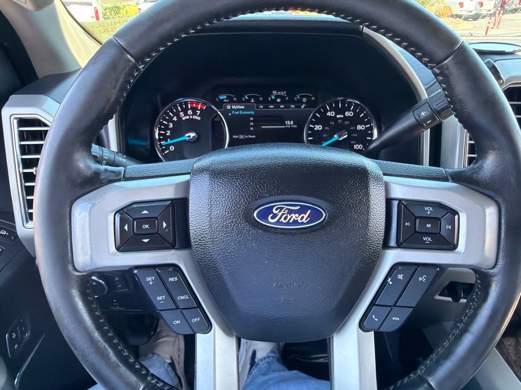 Used 2017 Ford F250 Lariat w/ Lariat Value Package AWD/4WD image 7
