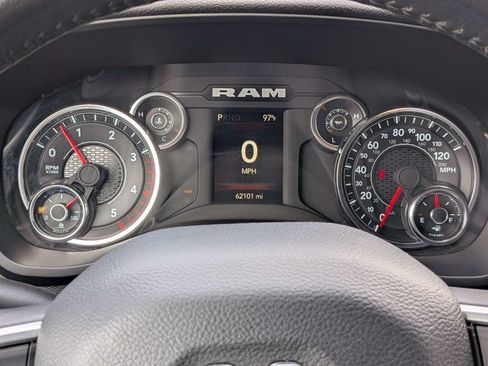 Used 2024 RAM 2500 Big Horn AWD/4WD image 22