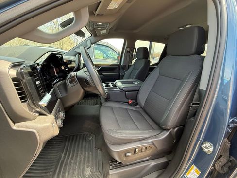 Certified 2024 Chevrolet Silverado 1500 LT image 17