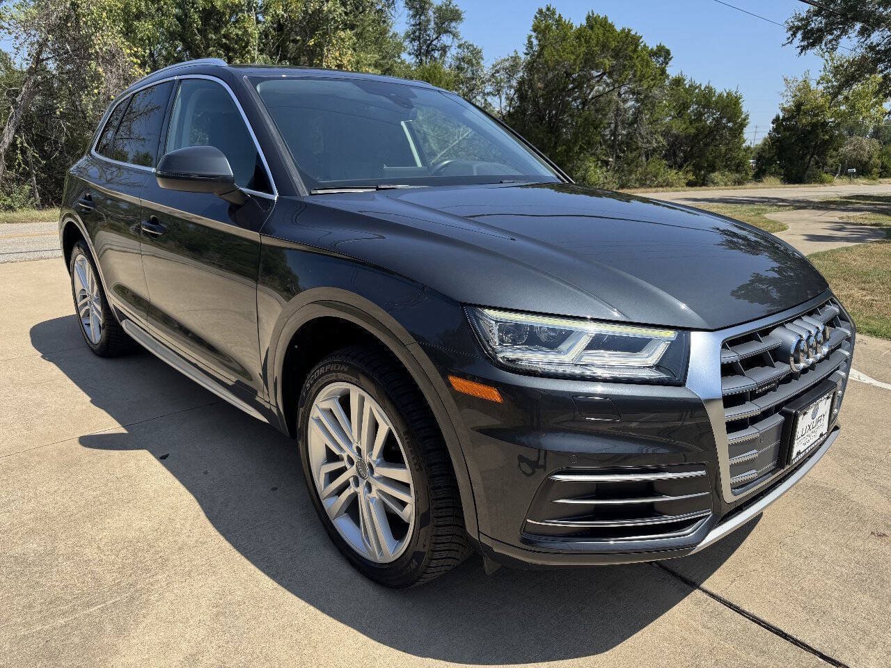 Used 2018 Audi Q5 2.0T Premium Plus AWD/4WD image 2