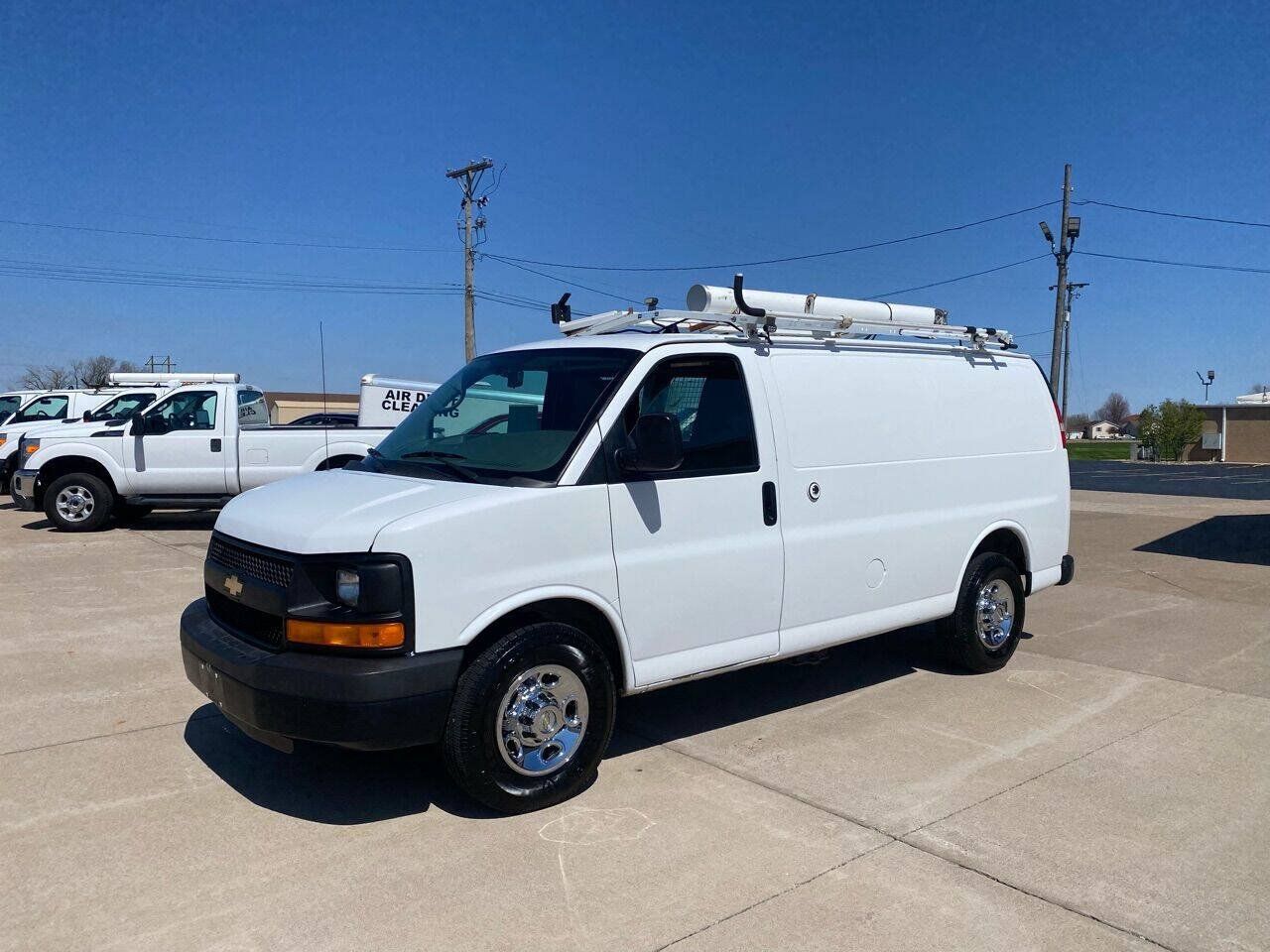 Used 2013 Chevrolet Express 2500 RWD image 6