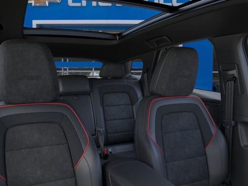 New 2025 Chevrolet Blazer EV RS image 24