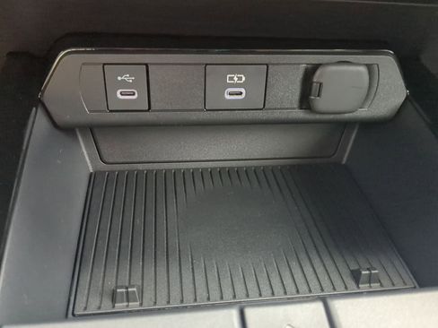 New 2026 Toyota Prius Plug-In Hybrid image 31