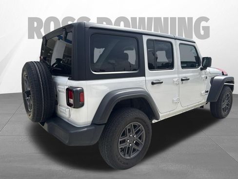 Used 2025 Jeep Wrangler Unlimited Sport AWD/4WD image 6