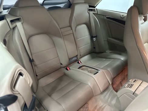 Used 2011 Mercedes-Benz E 550 Cabriolet image 25