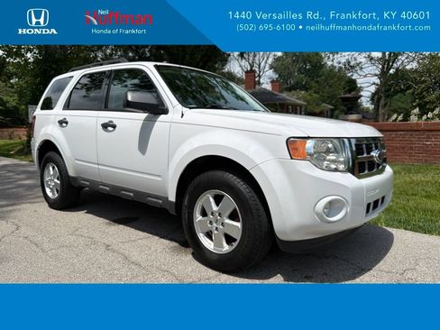 Used 2012 Ford Escape XLT FWD image 1