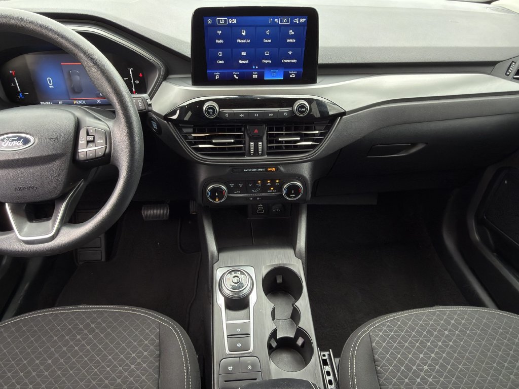 Used 2025 Ford Escape Active AWD/4WD image 16