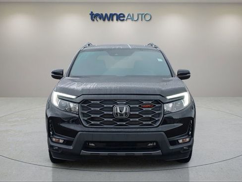 Used 2024 Honda Passport TrailSport image 4